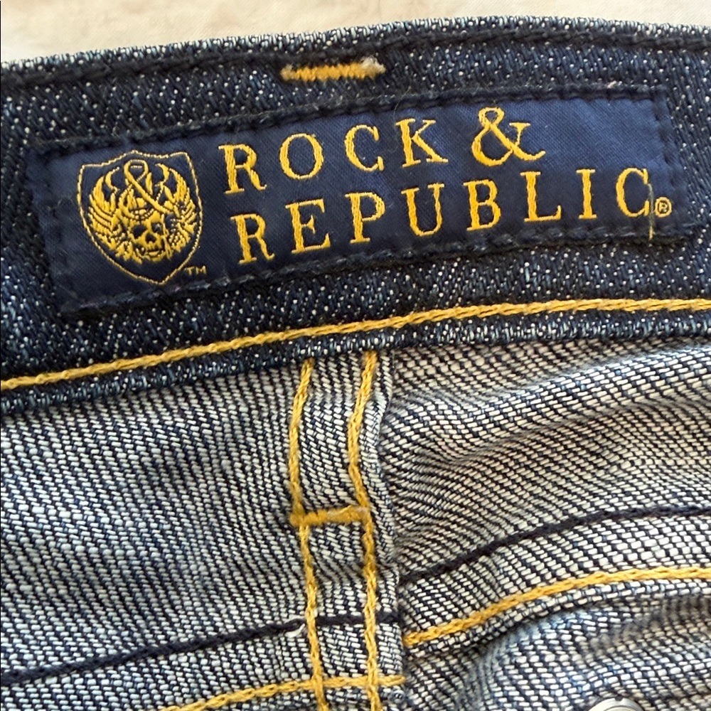 Rock & Republic Dark Blue Flare Jeans - Picture 3 of 7